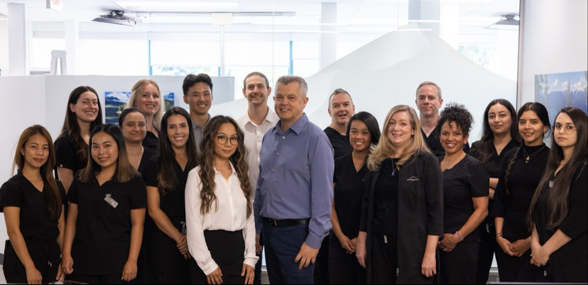 Ardent Dental dental clinic in North Vancouver - Photo 1