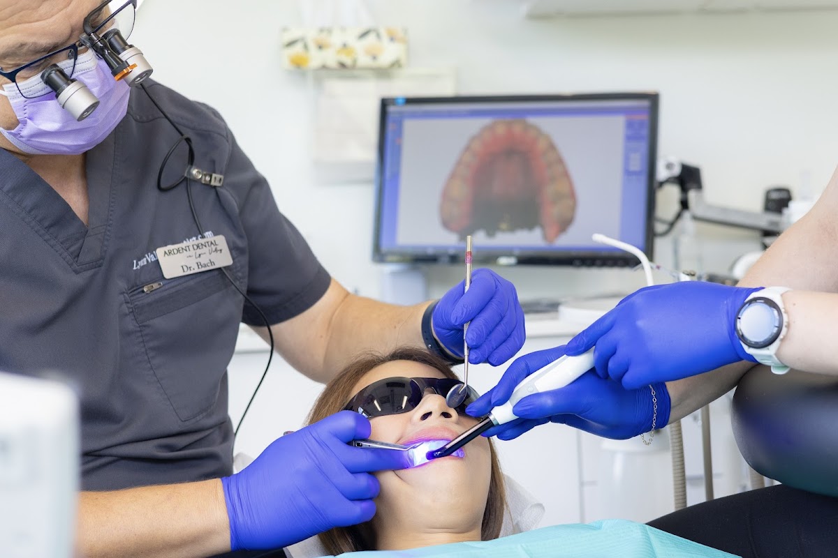 Ardent Dental dental clinic in North Vancouver - Photo 3