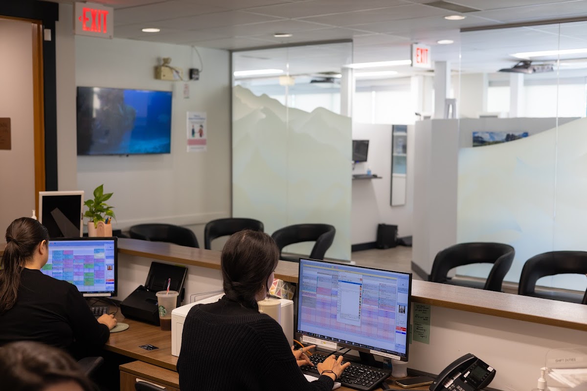 Ardent Dental dental clinic in North Vancouver - Photo 8