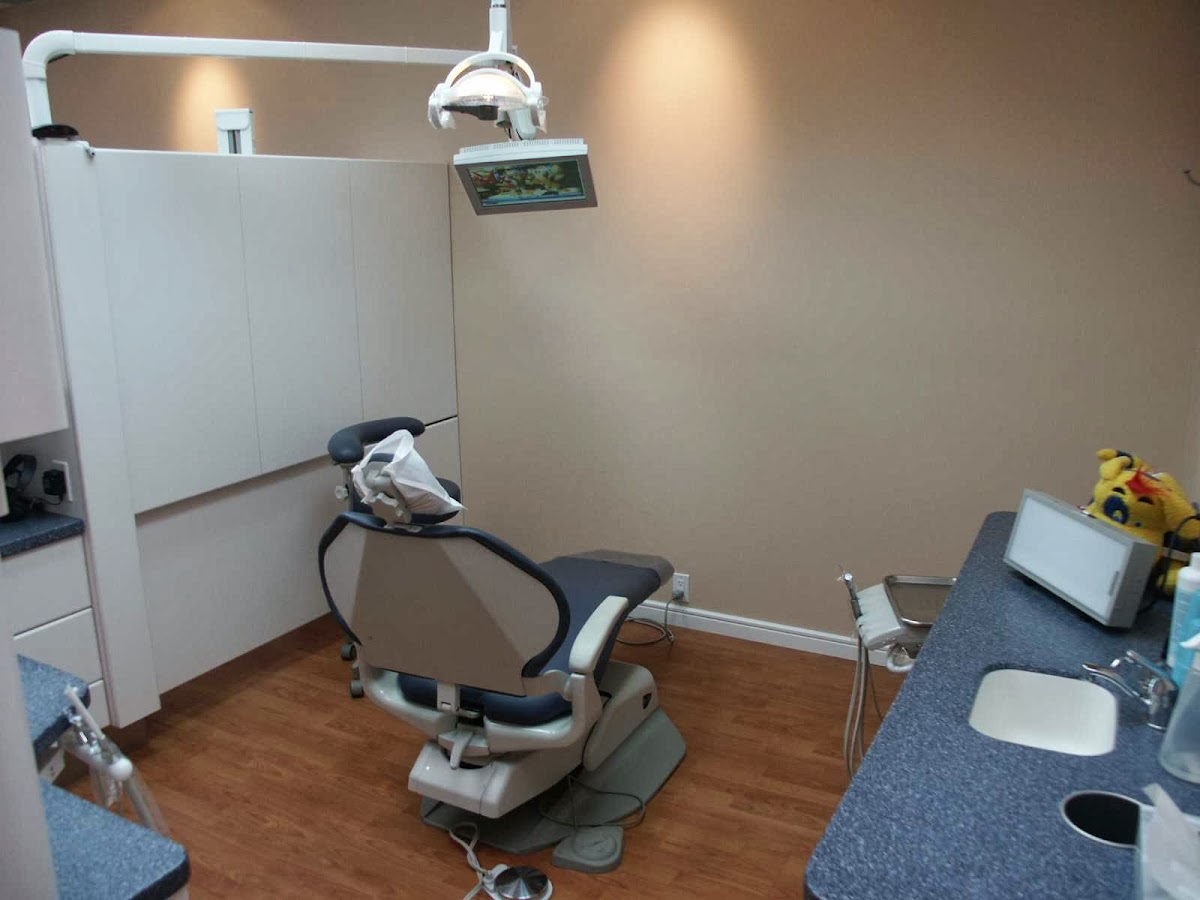 Mountainview Dental Centre dental clinic in North Vancouver - Photo 7