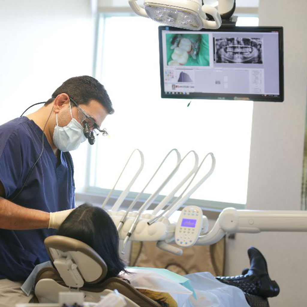 Image Smiles Dental Vancouver dental clinic in Vancouver - Photo 8
