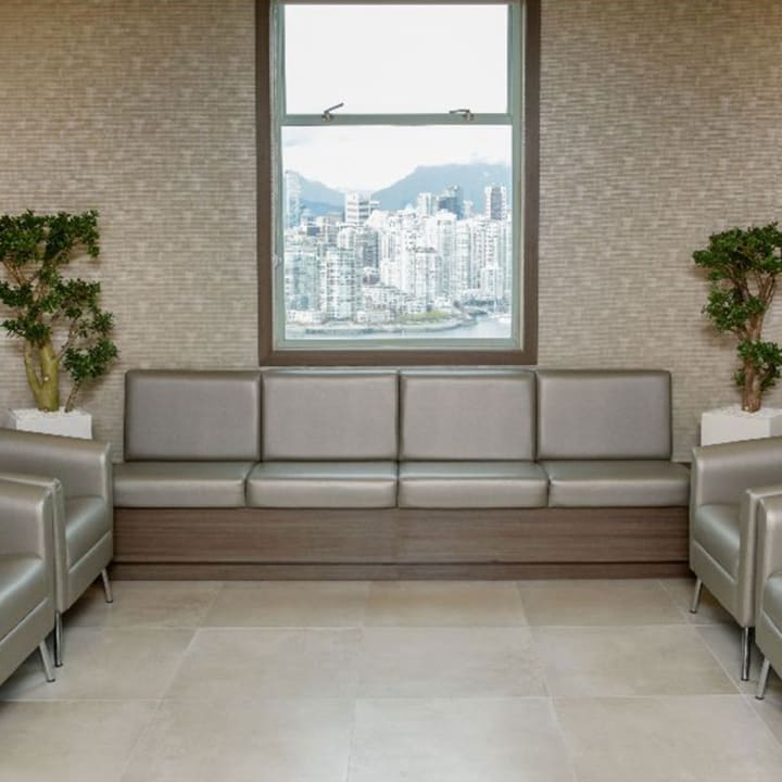 Image Smiles Dental Vancouver dental clinic in Vancouver - Photo 9