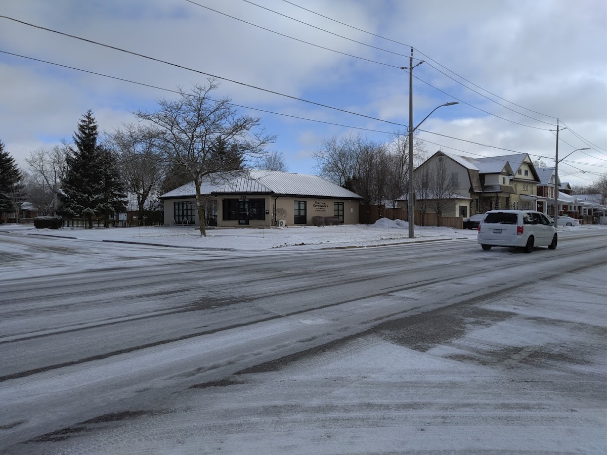 Stratford Orthodontics dental clinic in Stratford - Photo 8
