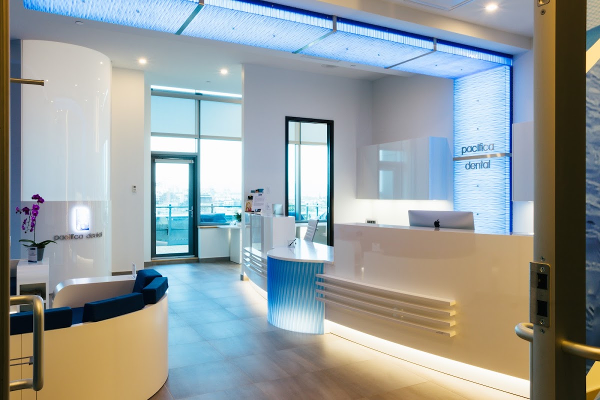 Pacifica Dental dental clinic in Victoria - Photo 1