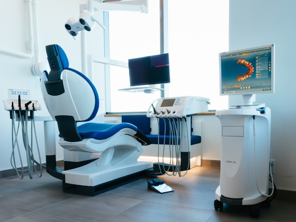 Pacifica Dental dental clinic in Victoria - Photo 3