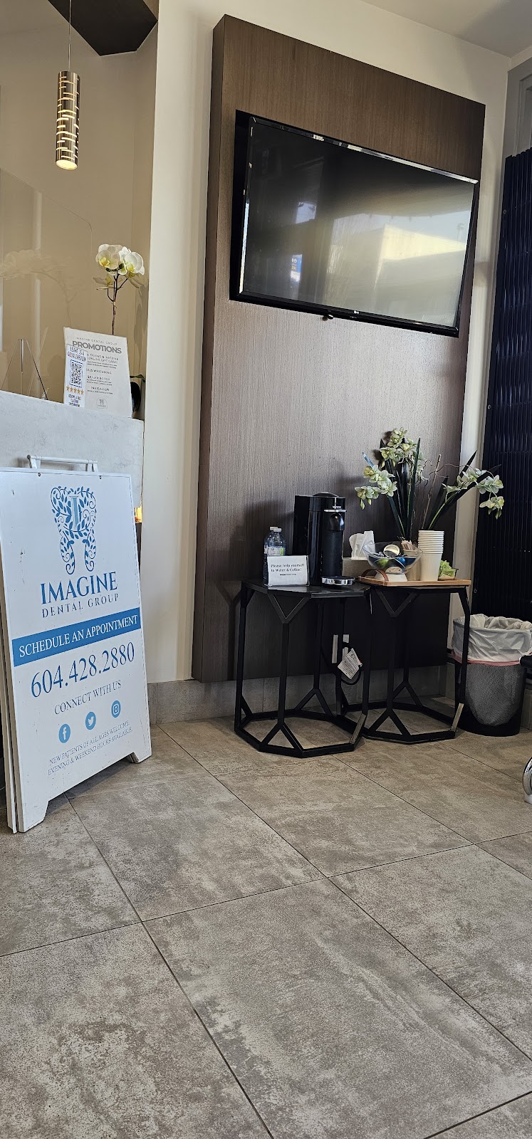 Imagine Dental Group dental clinic in Vancouver - Photo 10