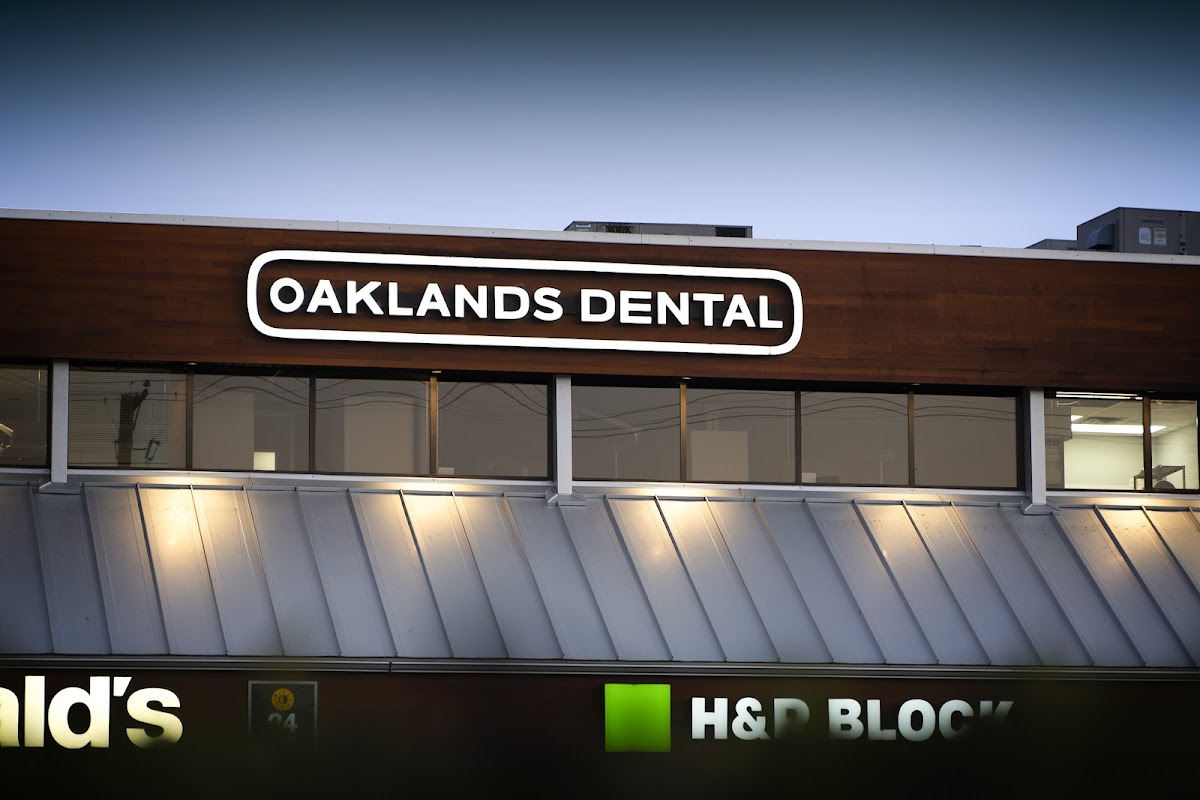 Oaklands Dental dental clinic in Victoria - Photo 4