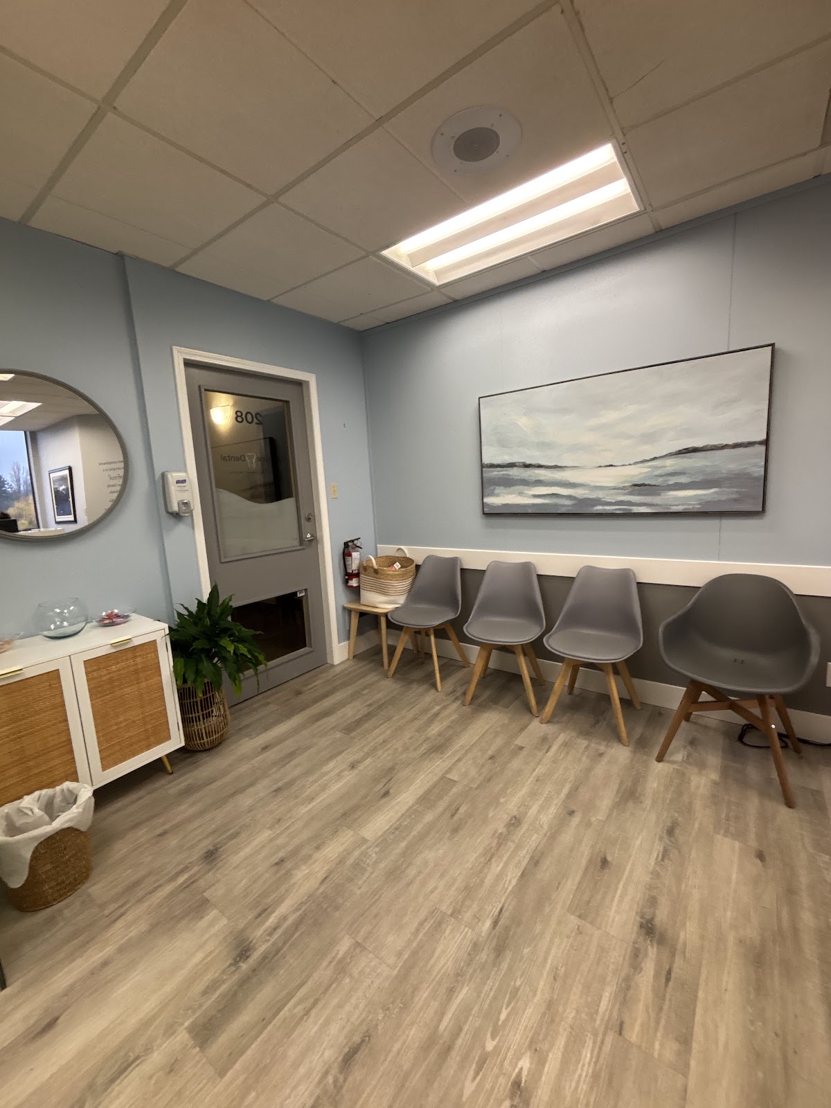 Coastline Dental dental clinic in Victoria - Photo 7