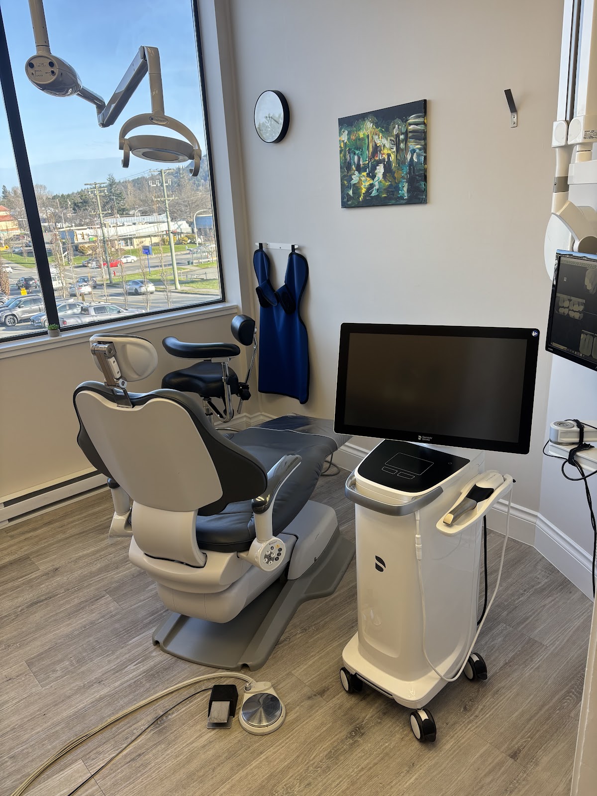 Coastline Dental dental clinic in Victoria - Photo 8