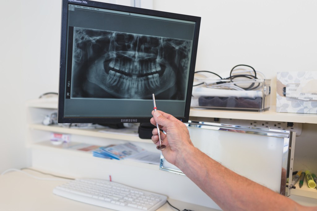 Vic West Dentistry dental clinic in Victoria - Photo 10