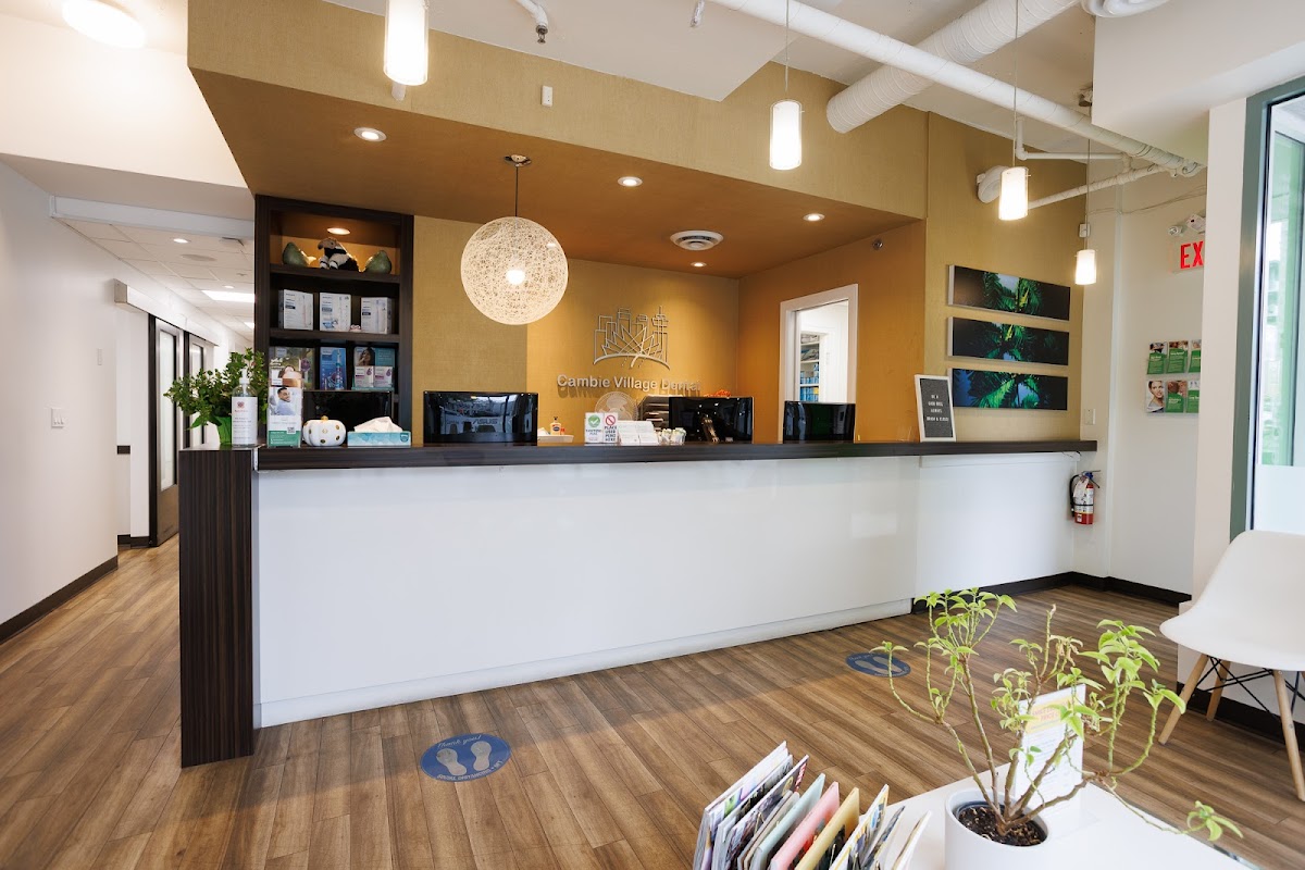 Cambie Village Dental dental clinic in Vancouver - Photo 1
