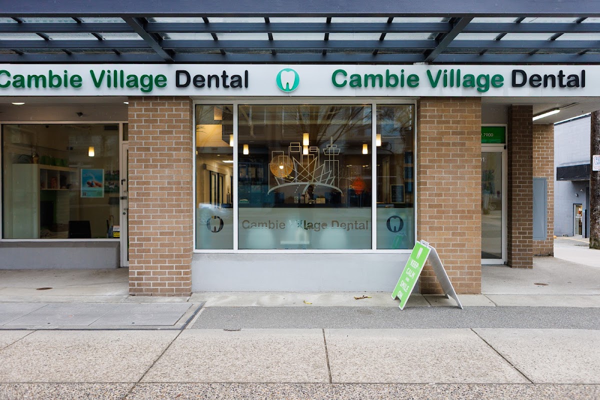 Cambie Village Dental dental clinic in Vancouver - Photo 3