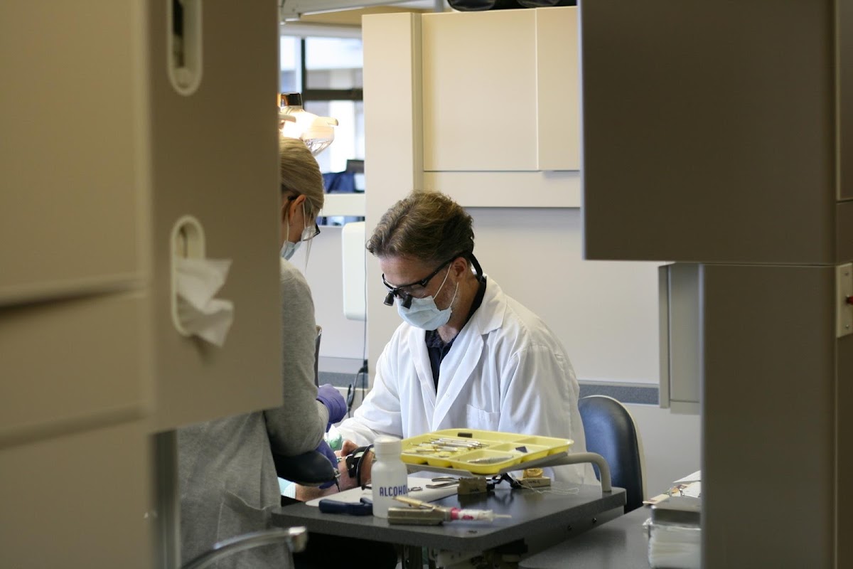 Sidney Centre Family Dentistry dental clinic in Sidney - Photo 7