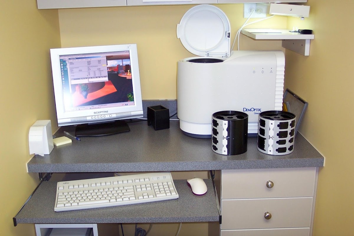 Sidney Centre Family Dentistry dental clinic in Sidney - Photo 10