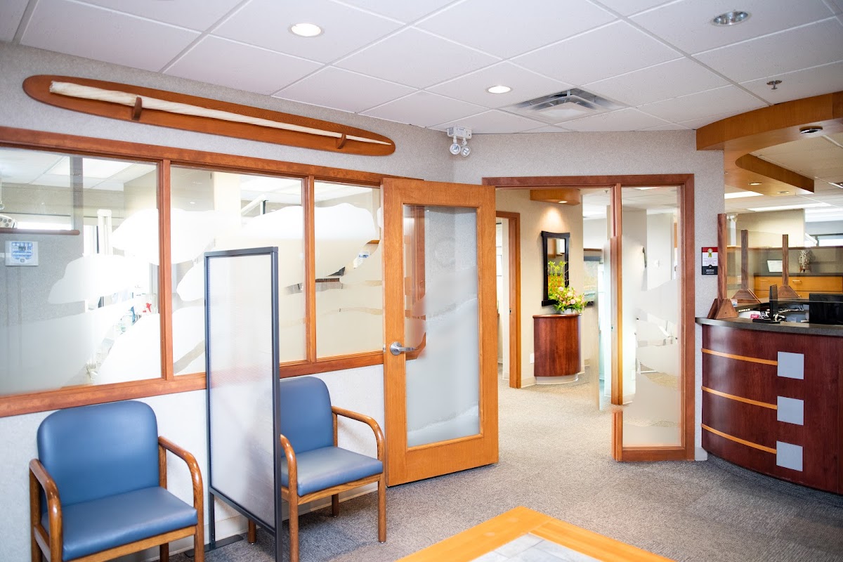 Landmark Dental Centre - Dr. Trevor Neal, Dr. Justin Patterson, Dr. Raquel Hudson dental clinic in Sidney - Photo 2