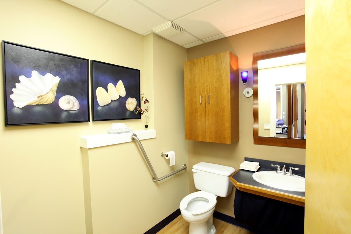Peninsula Dental dental clinic in Saanichton - Photo 9