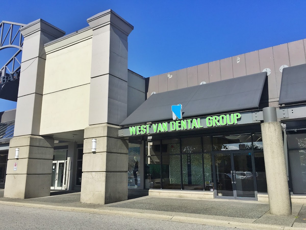 West Van Dental Group dental clinic in West Vancouver - Photo 7