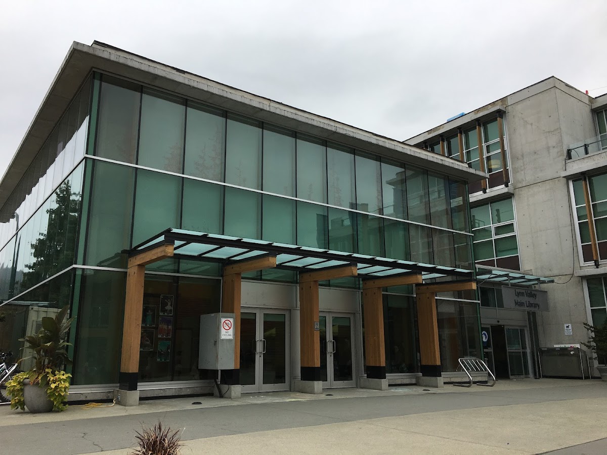 Canyon Dental Centre - North Vancouver dental clinic in North Vancouver - Photo 4