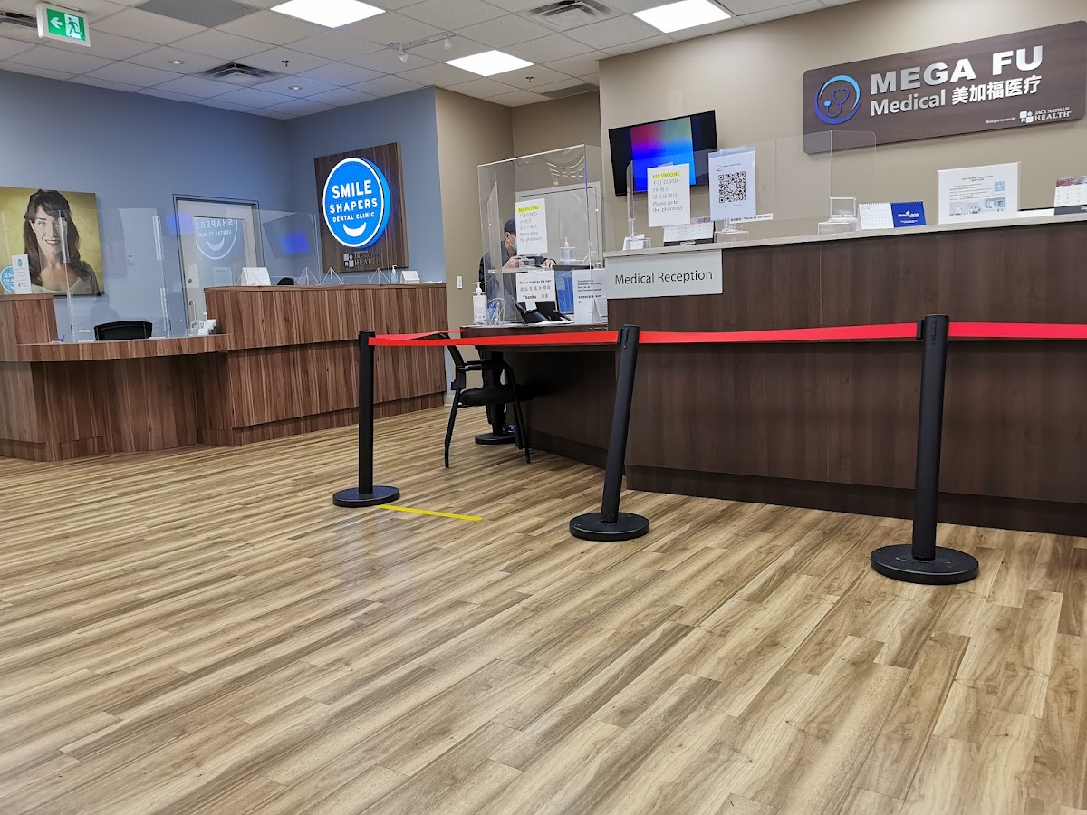 Richmond Community Dentist dental clinic in Richmond - Photo 10