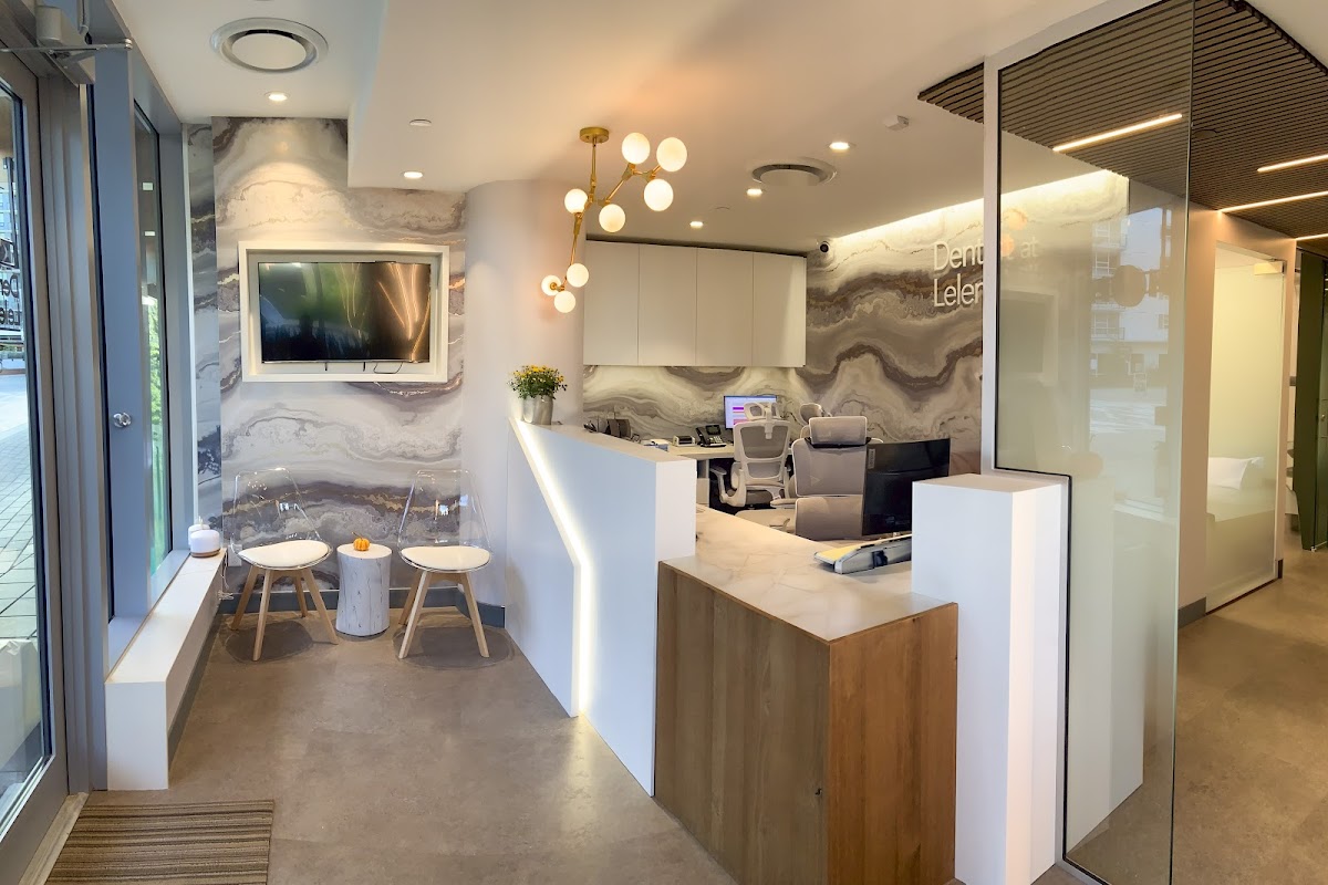 Dentist at Lelem Village dental clinic in Vancouver - Photo 3