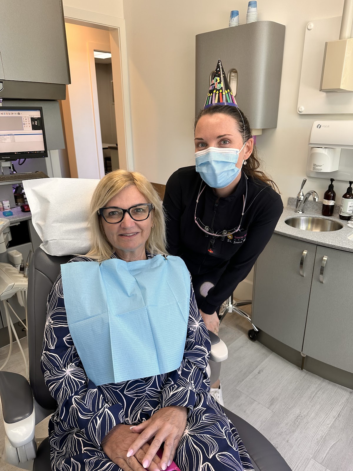 Smile Back Dental 😁 dental clinic in Vancouver - Photo 2