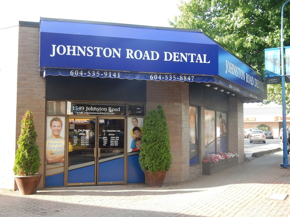Johnston Road Dental dental clinic in White Rock - Photo 2