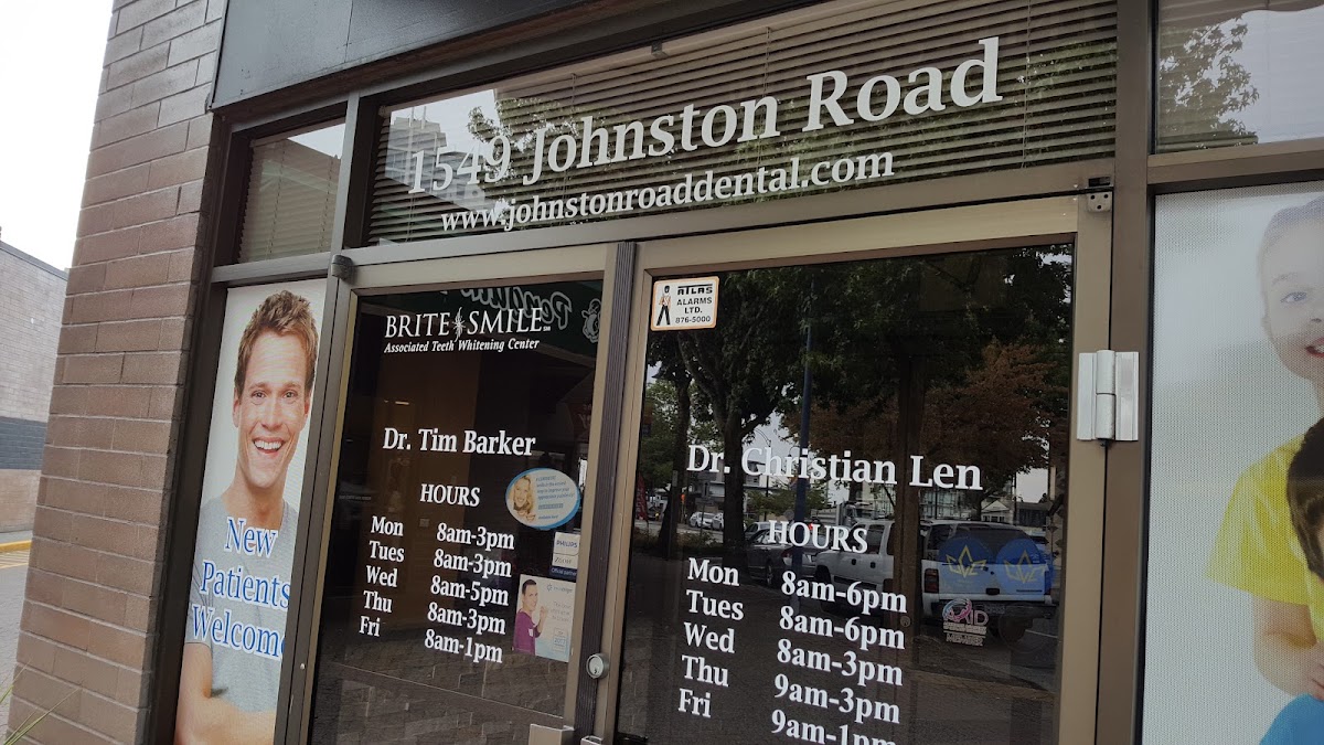 Johnston Road Dental dental clinic in White Rock - Photo 3