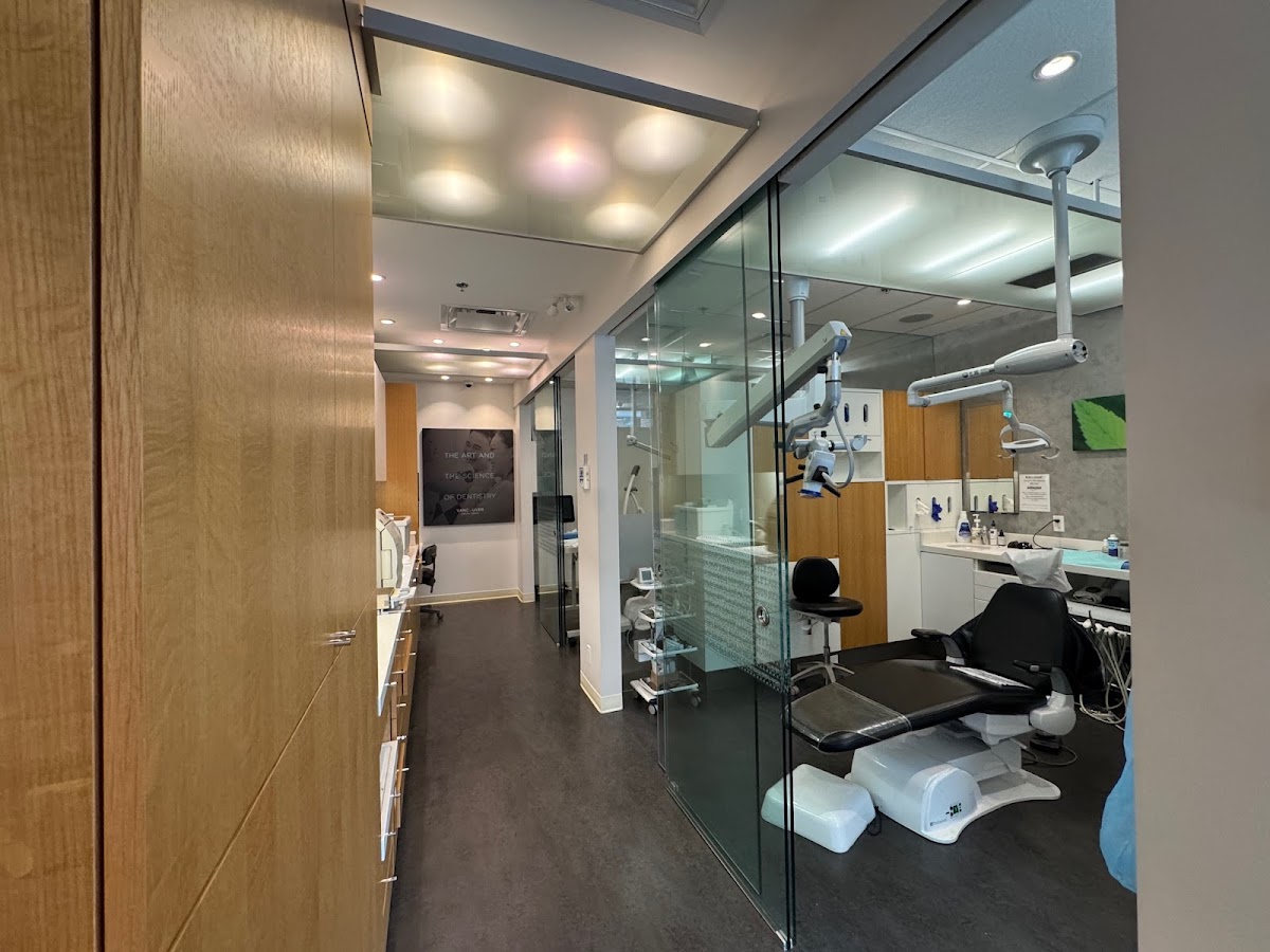Enhance Dental Centre - Kitsilano, Vancouver dental clinic in Vancouver - Photo 4