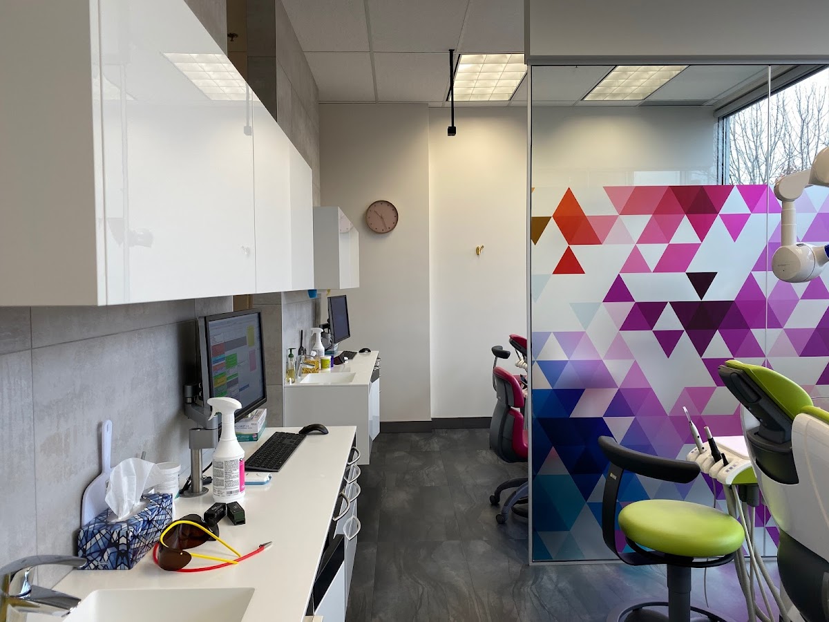 Four Winds Dental dental clinic in Surrey - Photo 9