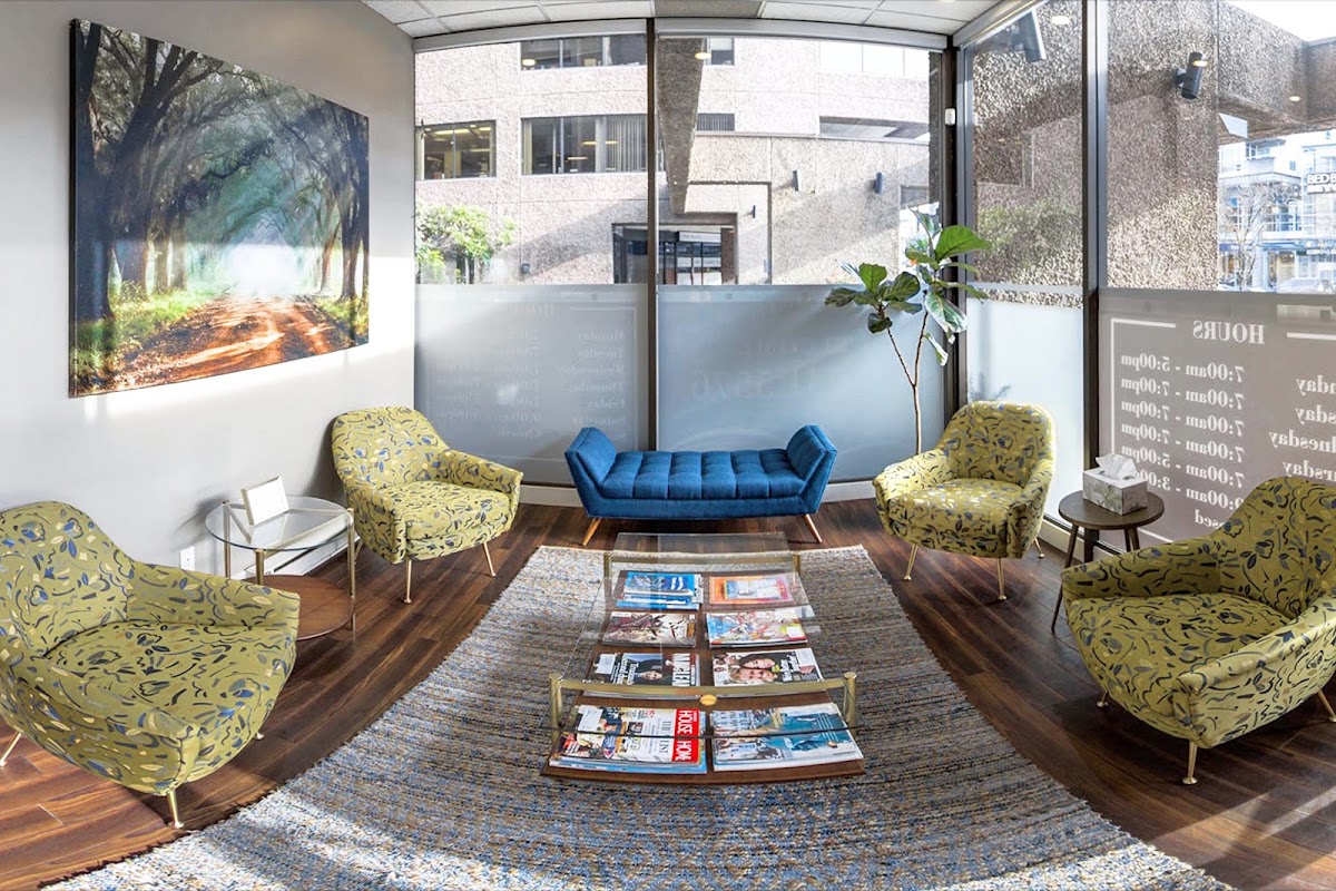 West Broadway Dentist dental clinic in Vancouver - Photo 3