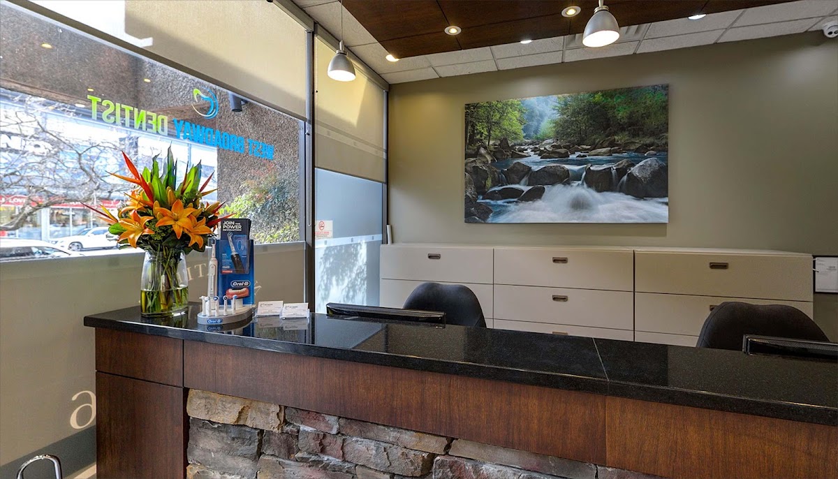 West Broadway Dentist dental clinic in Vancouver - Photo 7