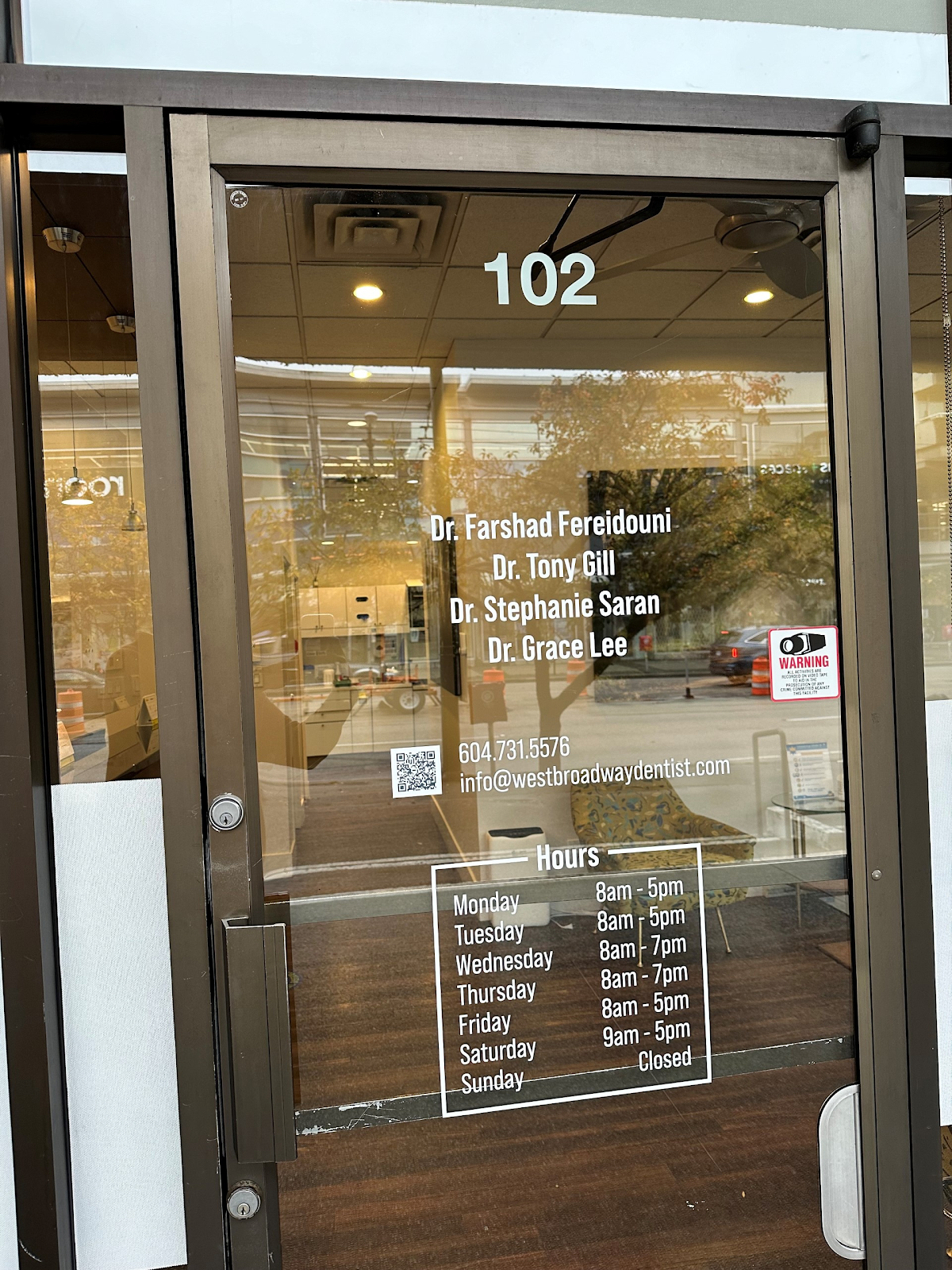 West Broadway Dentist dental clinic in Vancouver - Photo 8