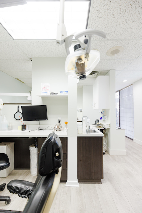 Strawberry Hill Family Dental dental clinic in Surrey - Photo 3