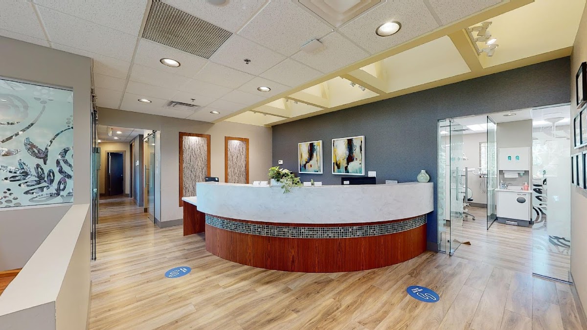 Rosemary Heights Dental Center dental clinic in Surrey - Photo 1