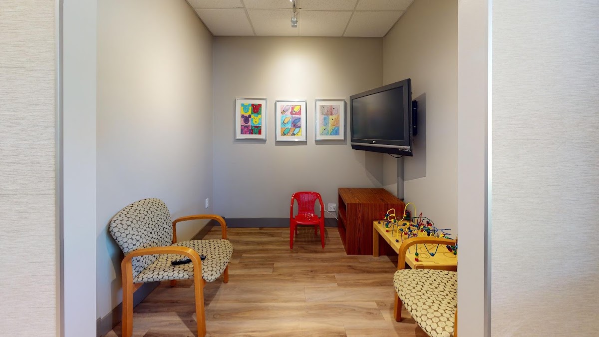 Rosemary Heights Dental Center dental clinic in Surrey - Photo 4