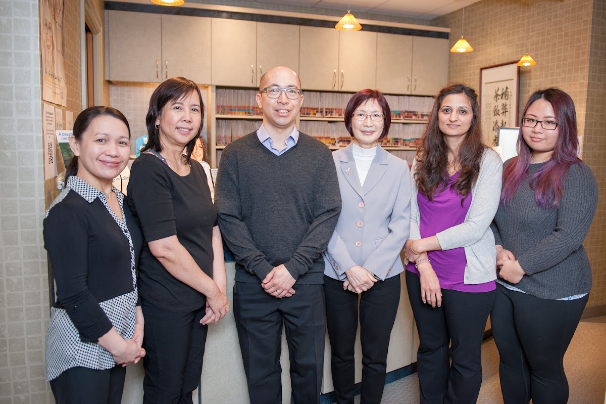 Dr. Daniel Ma dental clinic in Vancouver - Photo 8