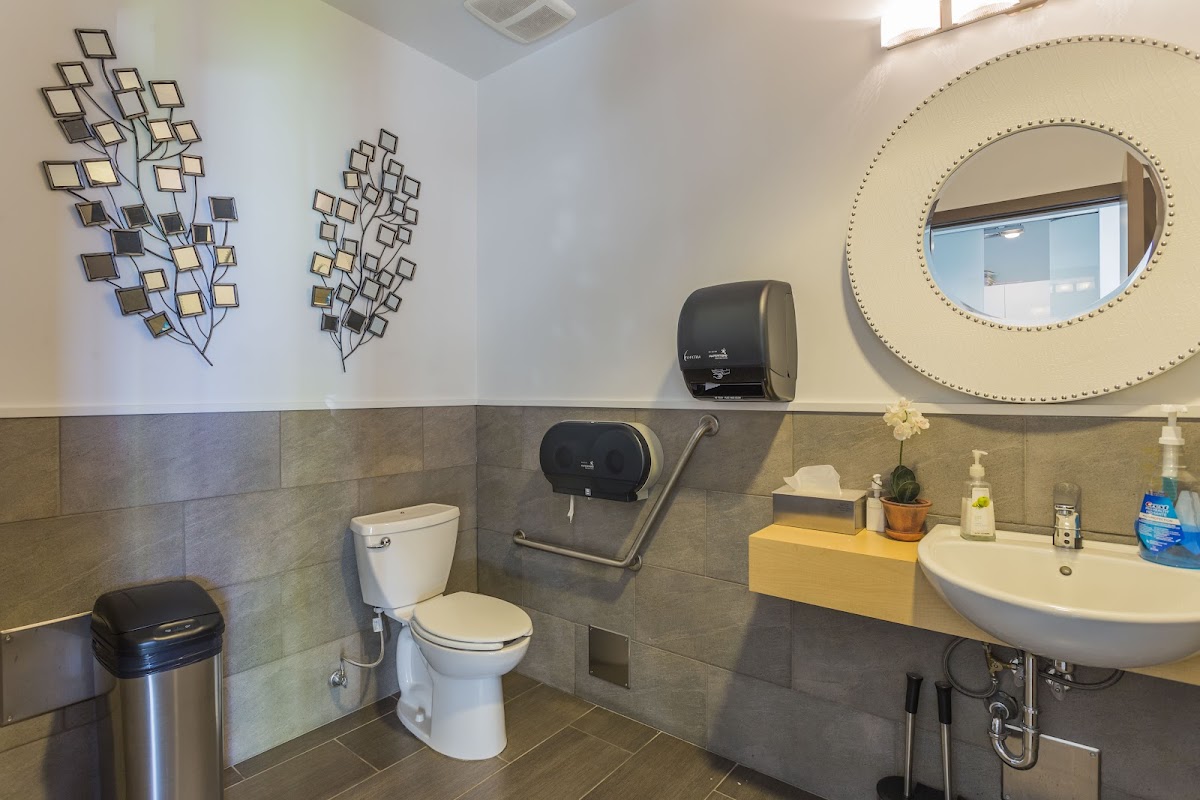 Just Smiles Dental dental clinic in Surrey - Photo 6
