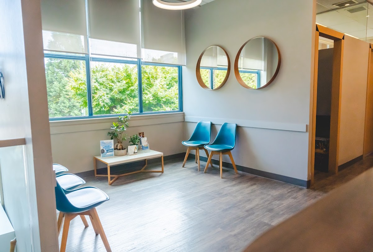 Camgara Dental Group dental clinic in Vancouver - Photo 6