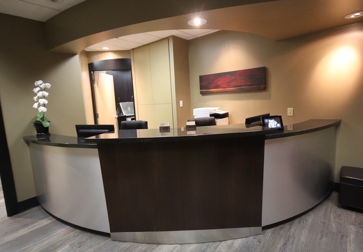 Inspire Dental (Oakridge) dental clinic in Vancouver - Photo 3