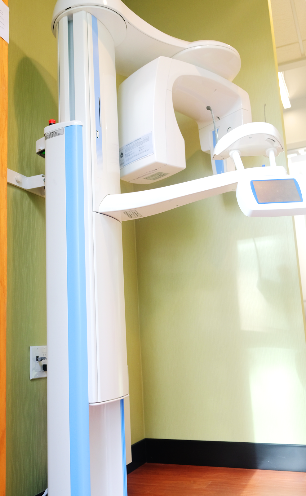 MC2 Dental dental clinic in Vancouver - Photo 7