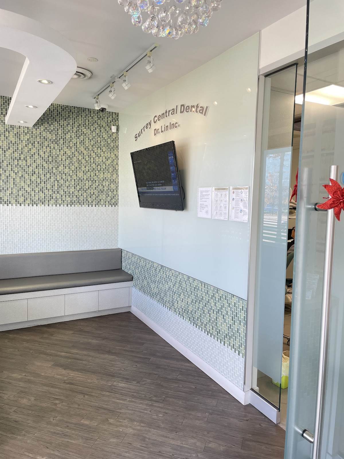 Surrey Central Dental Clinic dental clinic in Surrey - Photo 2