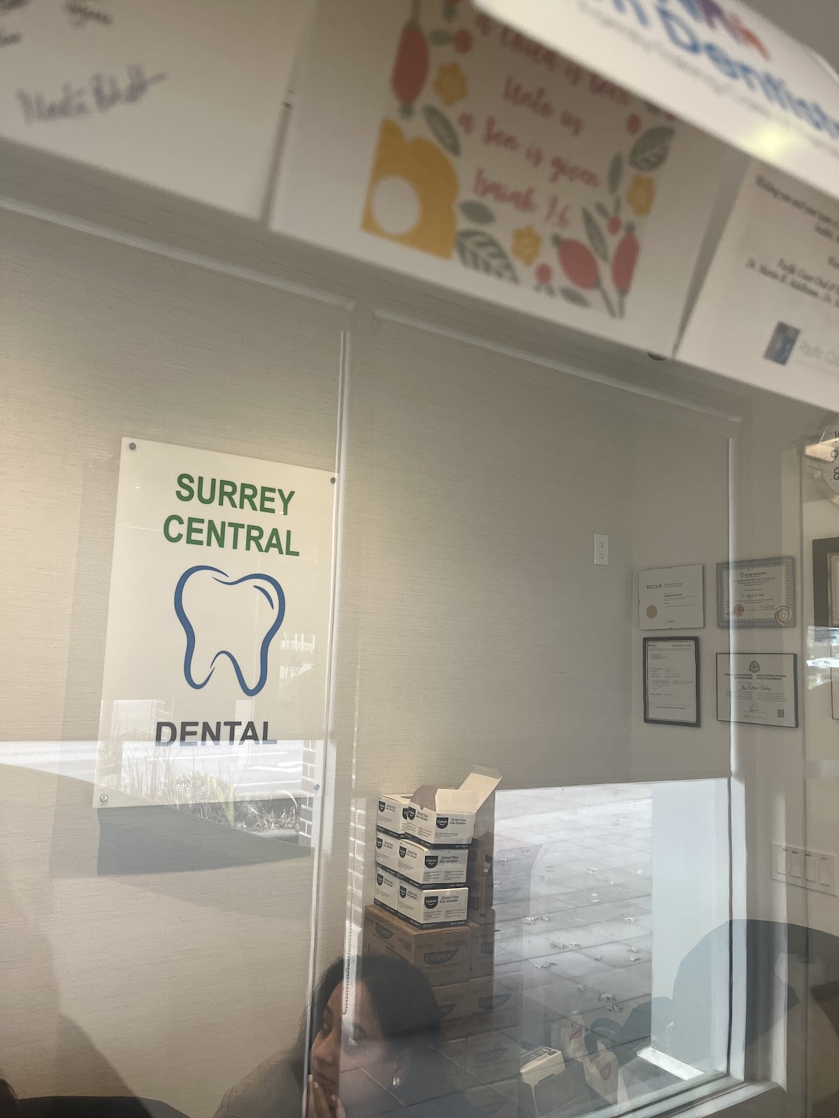 Surrey Central Dental Clinic dental clinic in Surrey - Photo 4