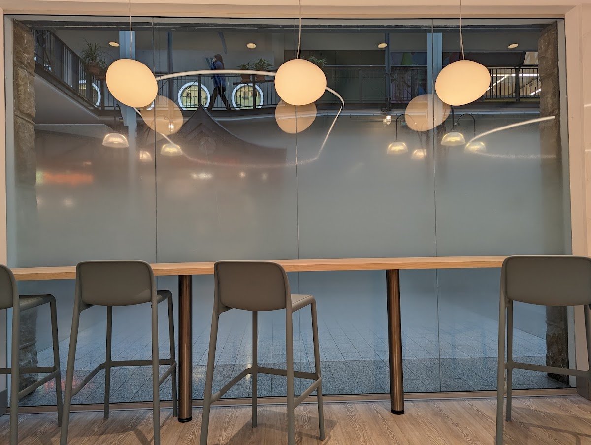 City Square Dental Center Vancouver dental clinic in Vancouver - Photo 3