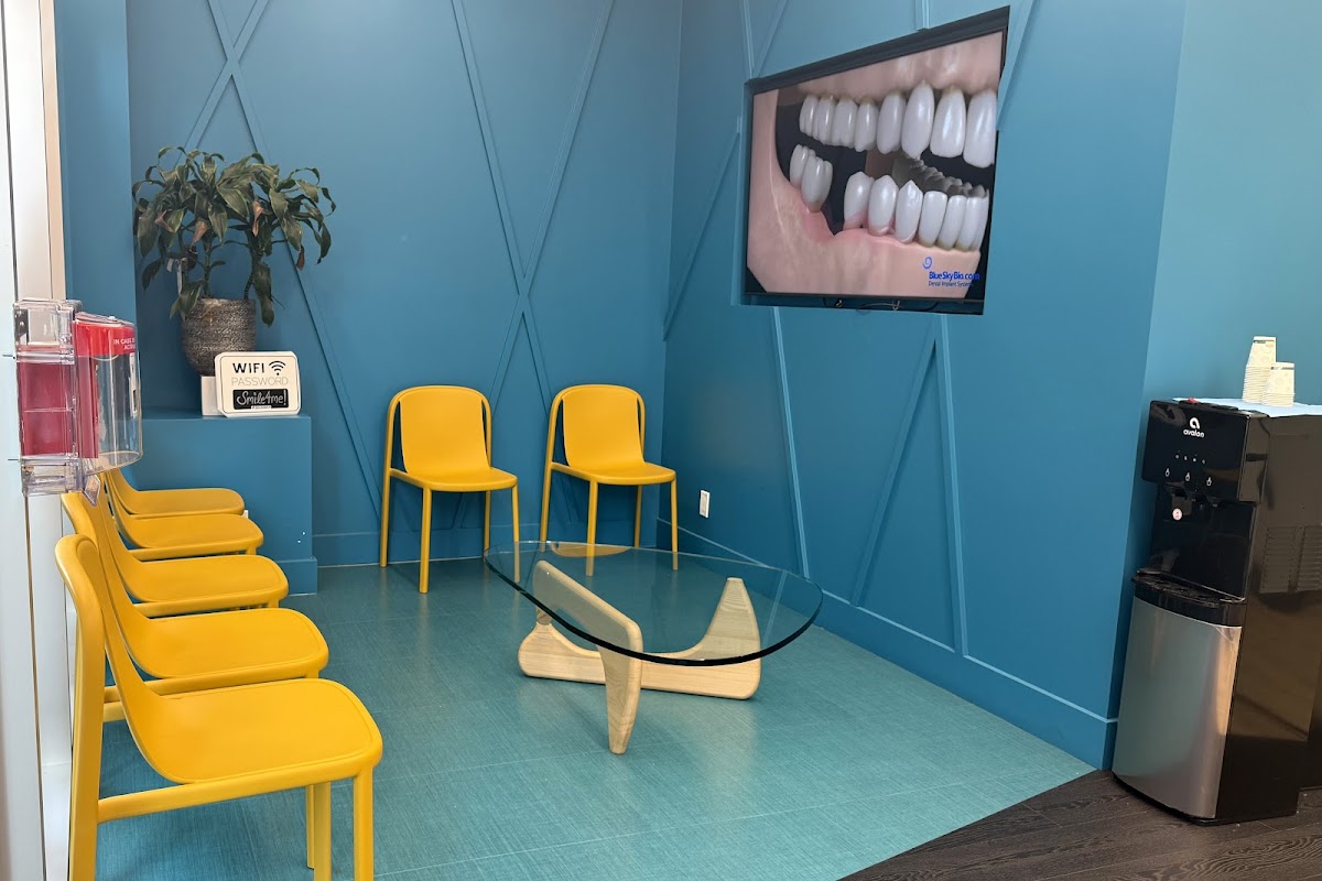 King George Station Dental dental clinic in Surrey - Photo 3