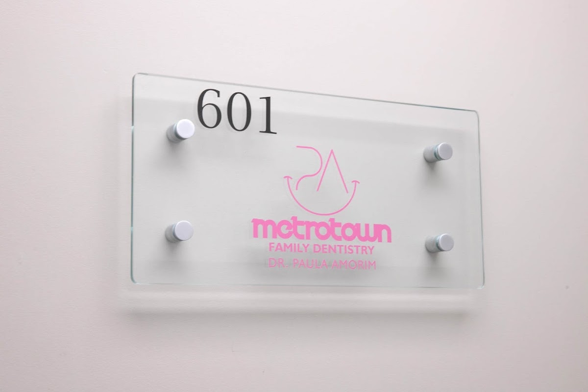 Metrotown Family Dentistry Burnaby dental clinic in Burnaby - Photo 5
