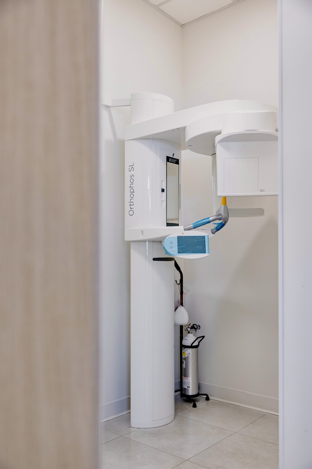 Dentist New Westminster dental clinic in New Westminster - Photo 8