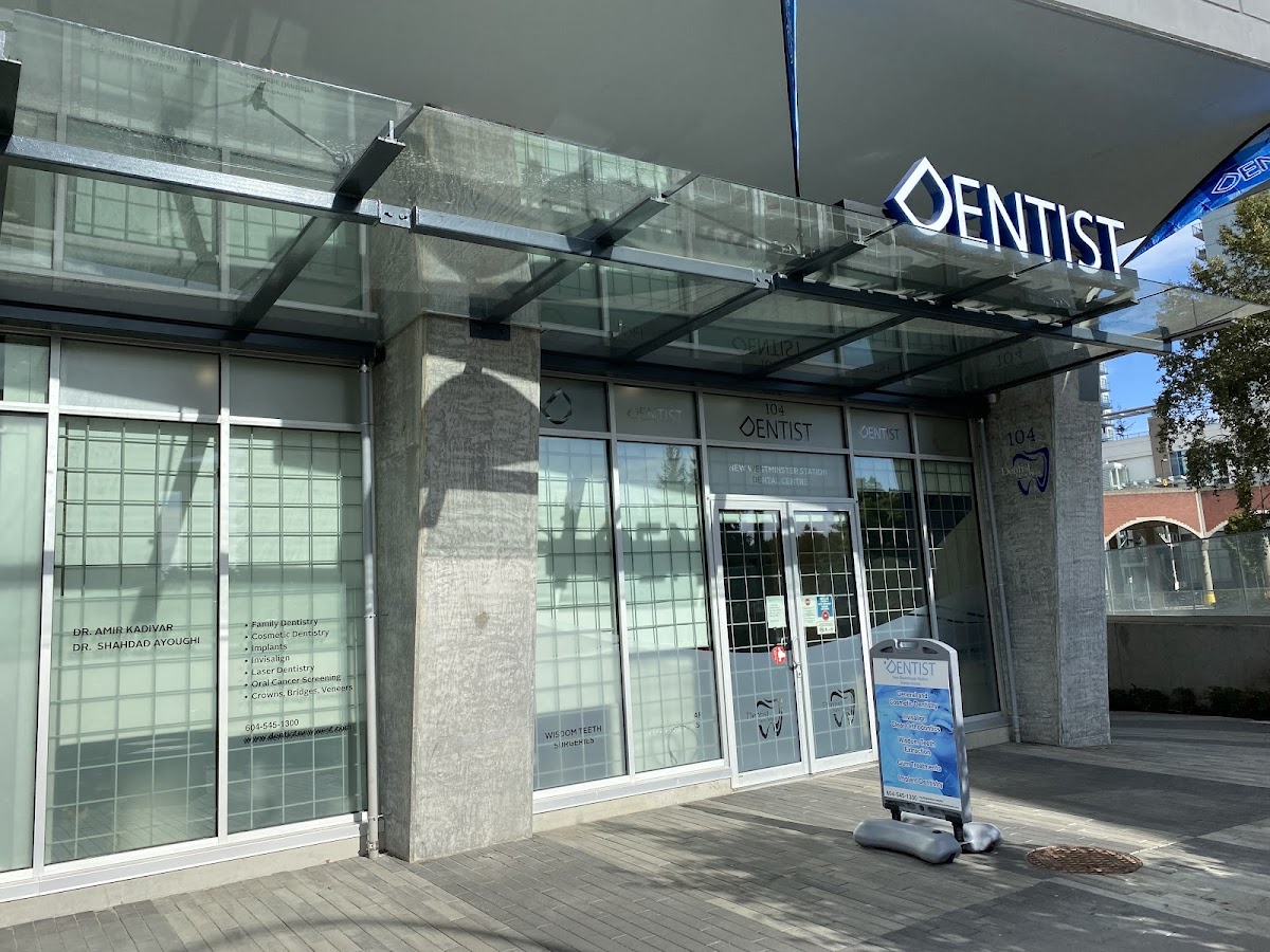Dentist New Westminster dental clinic in New Westminster - Photo 9