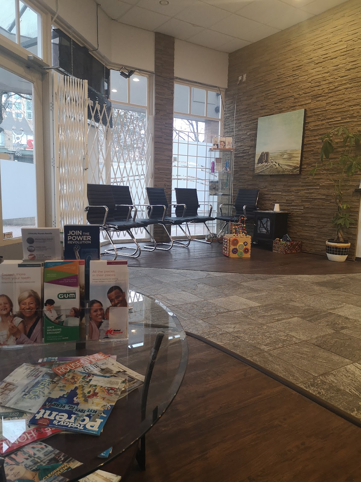 Burnaby City Dentist dental clinic in Burnaby - Photo 6