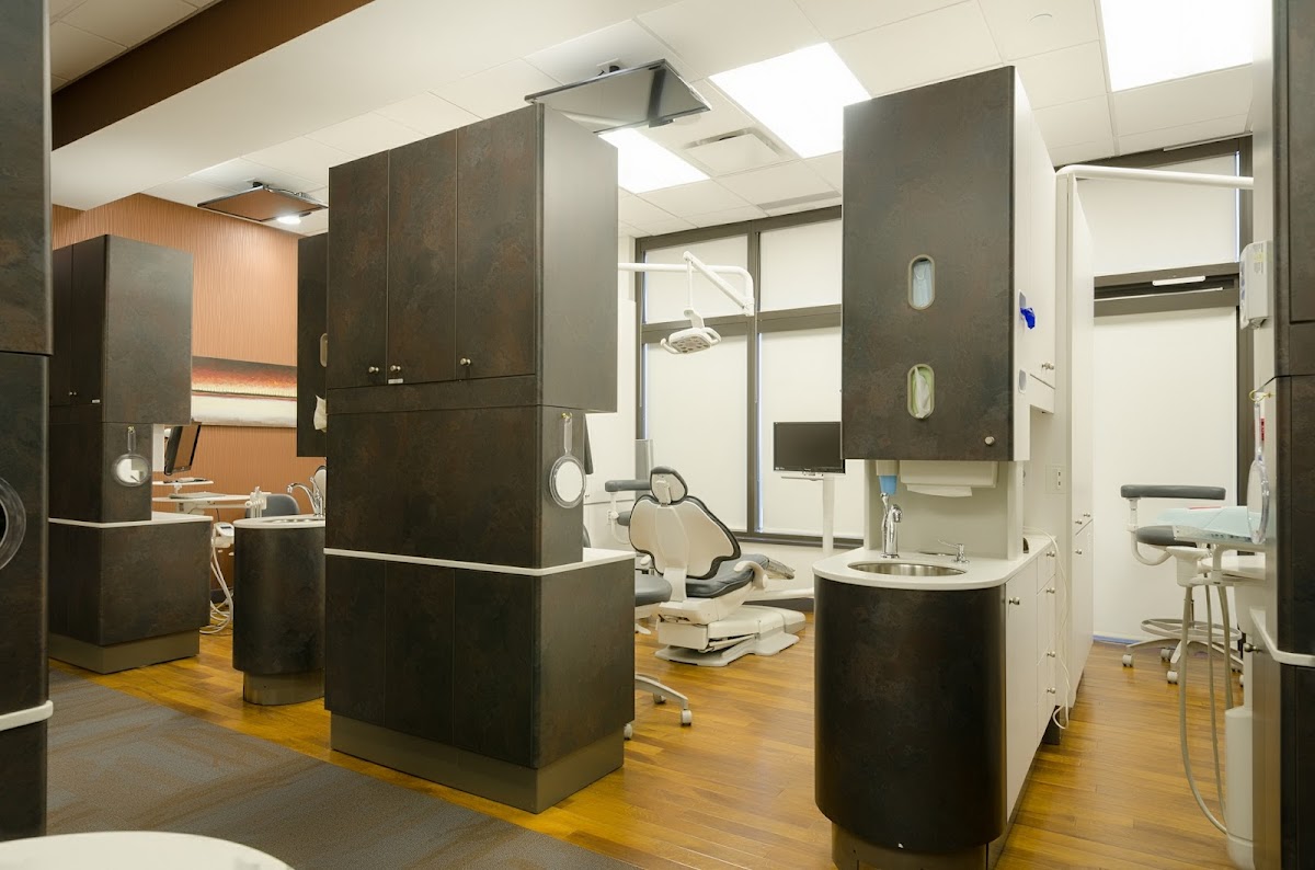 Middlegate Burnaby Dentist dental clinic in Burnaby - Photo 1
