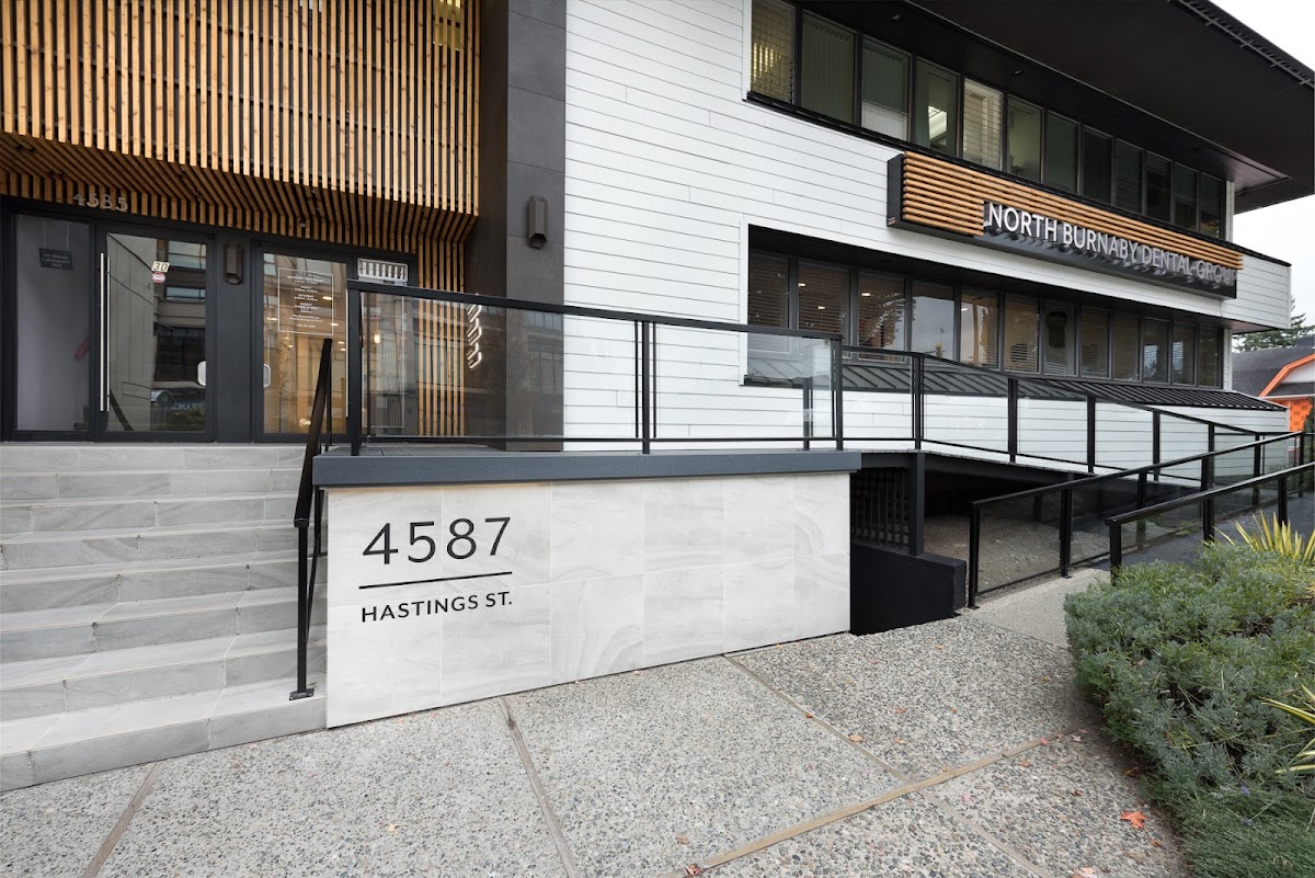 North Burnaby Dental Group dental clinic in Burnaby - Photo 2